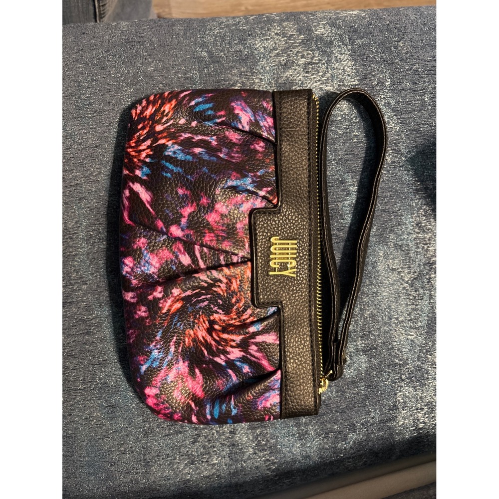 Juicy Couture‎ wristlet